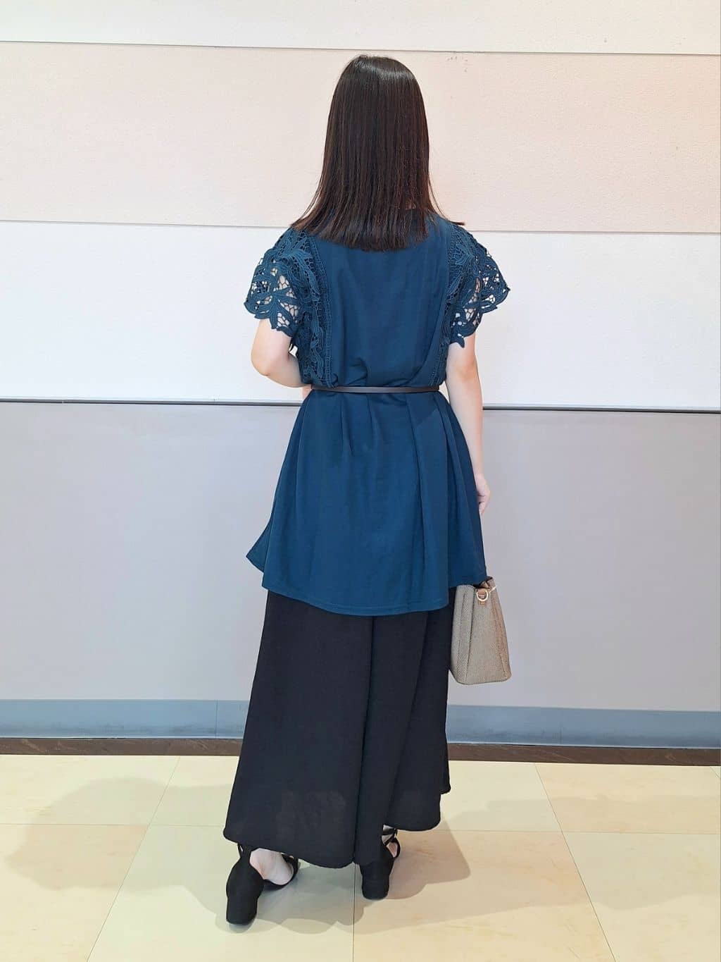 Sachaさんの「SHOO･LA･RUE｜【S-LL】上品華やか お袖レースチュニックトップス」を使ったコーディネート