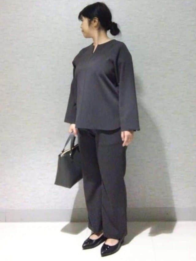 sakoさんの「Reflect｜【ウエスト総ゴム／セットアップ可】フルレングスストレートパンツ」を使ったコーディネート