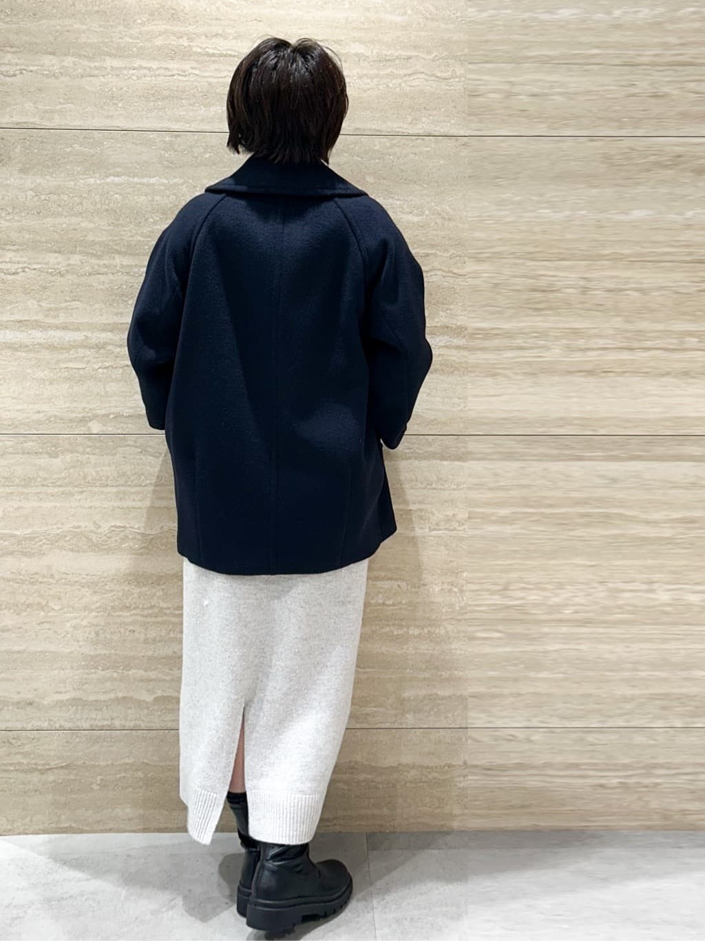 NAMIさんの「OPAQUE.CLIP｜カシミヤブレンドウールミドルピーコート」を使ったコーディネート