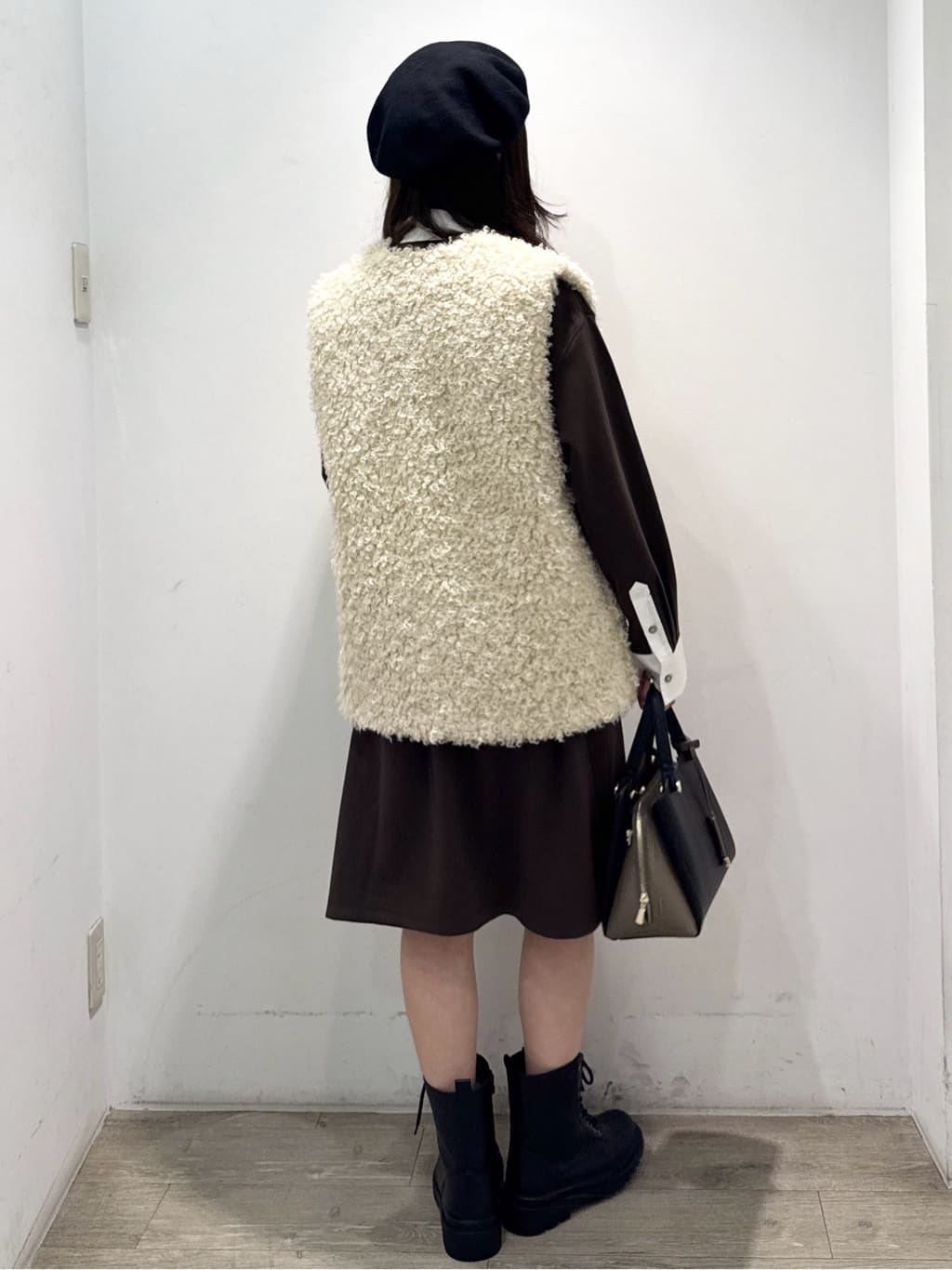 yuicciさんの「OPAQUE.CLIP｜ポロ衿配色ミニワンピース【洗濯機OK】」を使ったコーディネート
