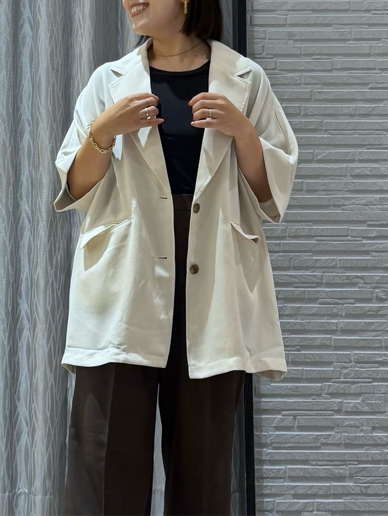 chさんの「THE SHOP TK｜ドルマン半袖ジャケット【洗える】」を使ったコーディネート