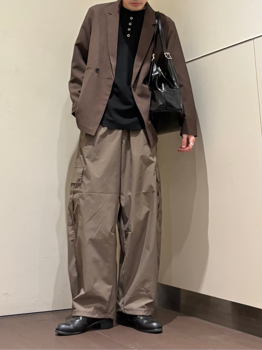 Nさんの「tk.TAKEO KIKUCHI｜バギーバレルカーゴパンツ」を使ったコーディネート