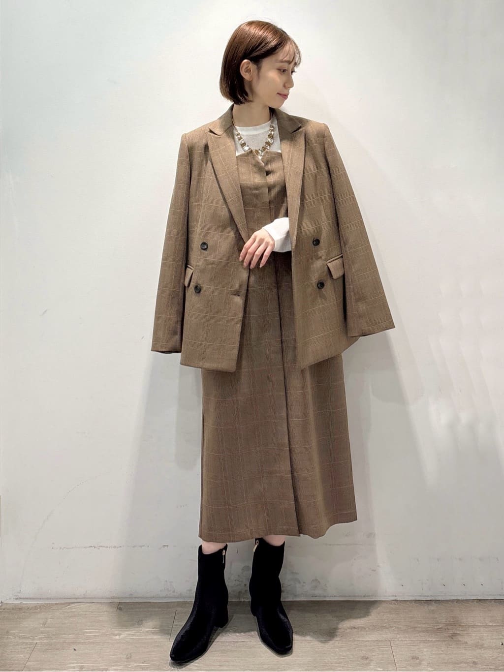 ぶまりんさんの「OPAQUE.CLIP｜シアーラウンドネックカットソー【洗濯機洗い可】」を使ったコーディネート