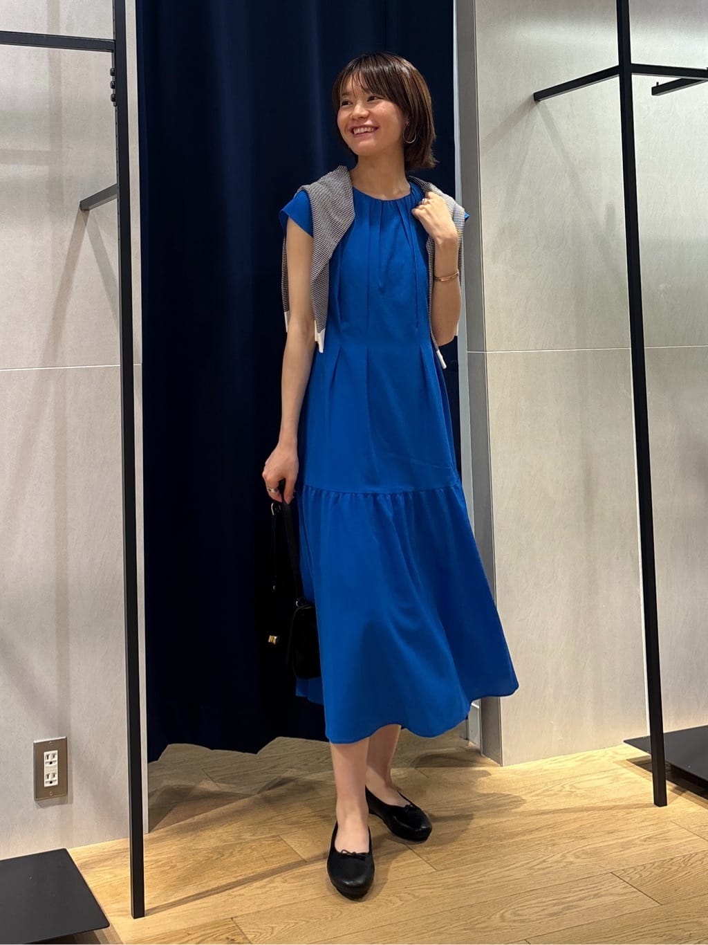 kanaeさんの「INDIVI｜【1枚でコーデ完成！】タックワンピース」を使ったコーディネート