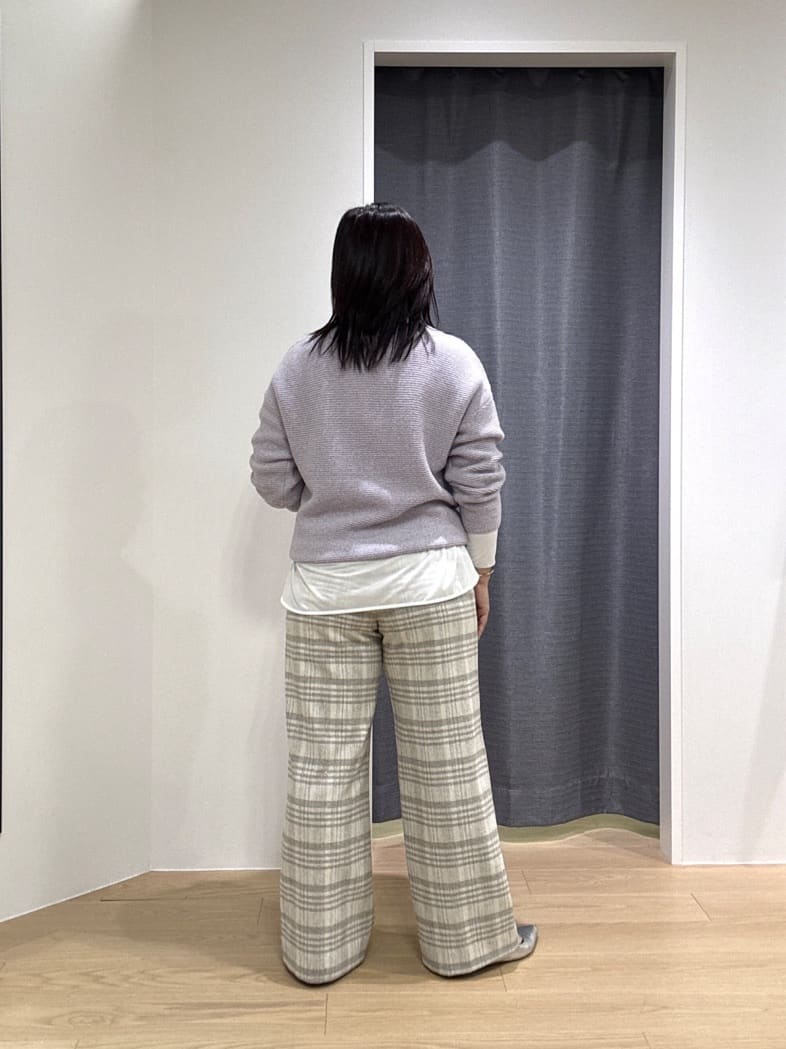 Akiさんの「INDIVI｜ストレッチシアーロングTシャツ」を使ったコーディネート