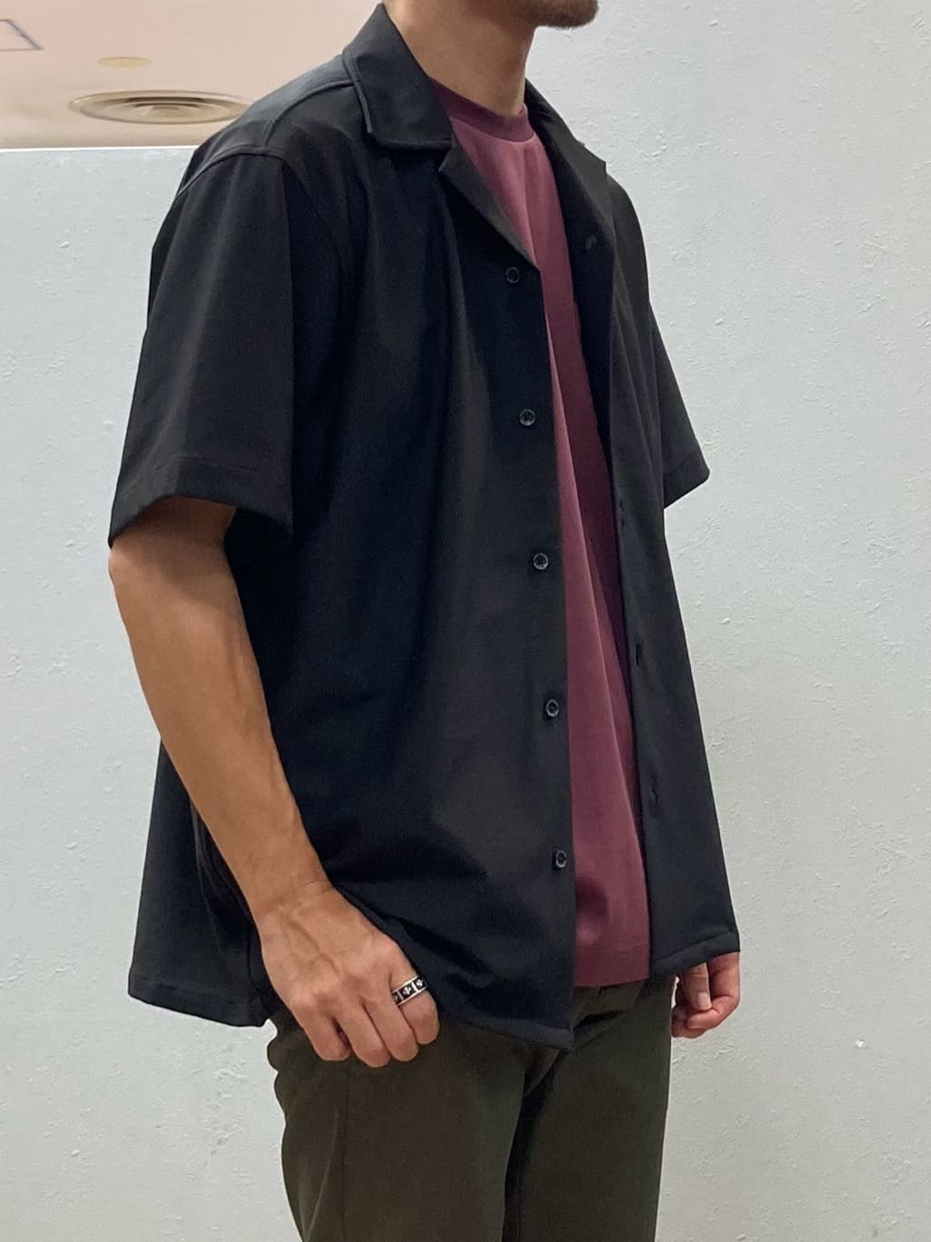 シュンさんの「TAKEO KIKUCHI｜【COOL CITY WEAR】エアートール オープンカラーシャツ /接触冷感・通気性」を使ったコーディネート