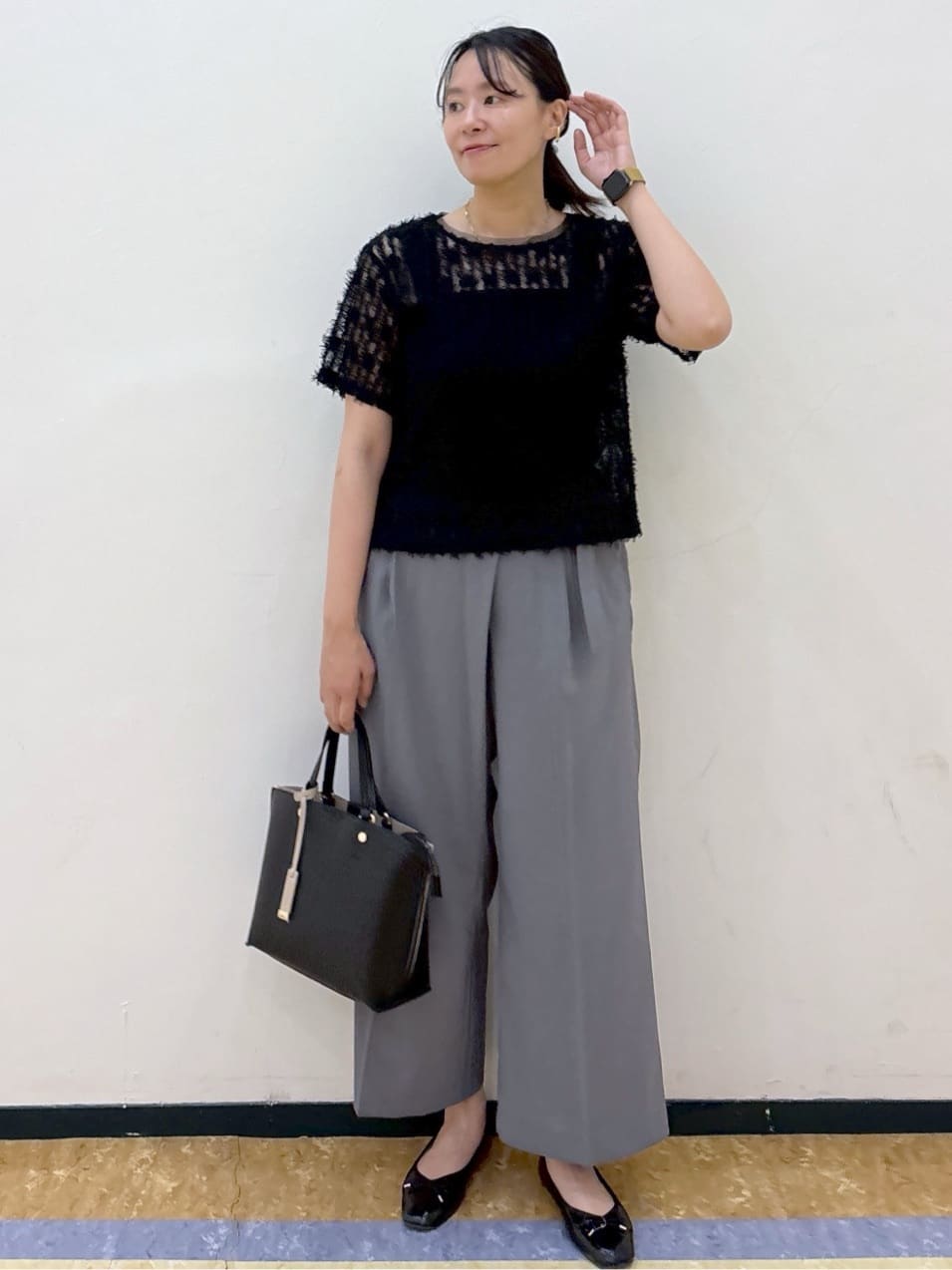 akariさんの「index｜ラップストレートパンツ【接触冷感／抗ピル／洗濯機洗い可／イージーアイロン】」を使ったコーディネート