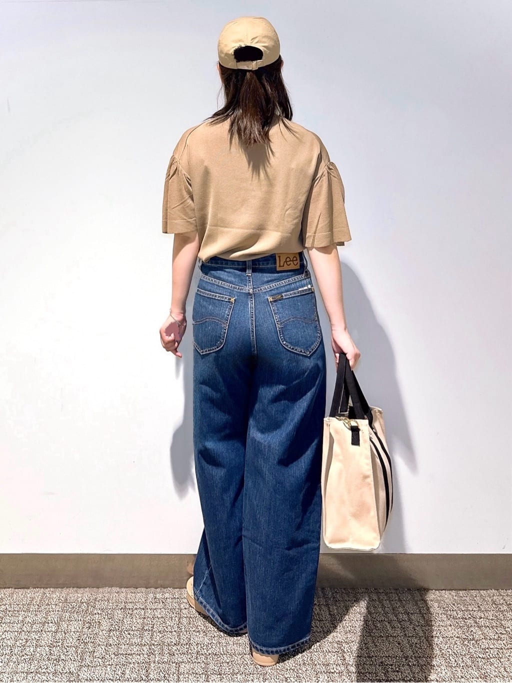 みーさんの「grove｜【Lee&times;grove別注】WIDE DENIM PANTS」を使ったコーディネート