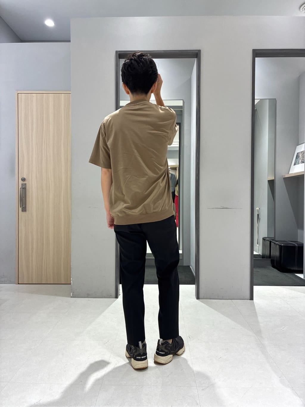 わいずみさんの「TAKEO KIKUCHI｜【抗菌防臭／5サイズ展開】ハイゲージポンチ Tシャツ」を使ったコーディネート