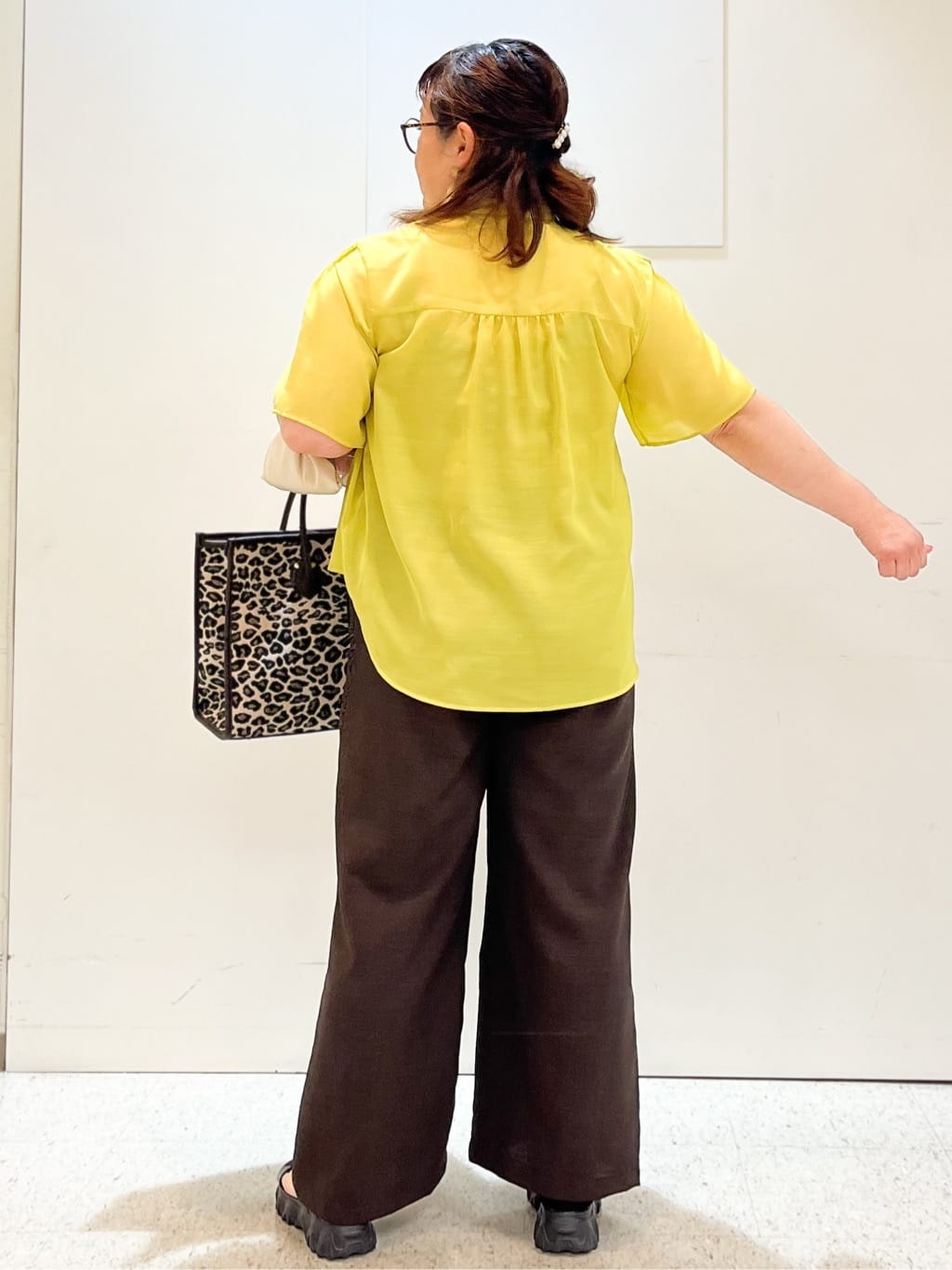 kimmyさんの「Reflect｜【選べる5色◎／マシンウォッシュ可】シャーリングデザインブラウス」を使ったコーディネート