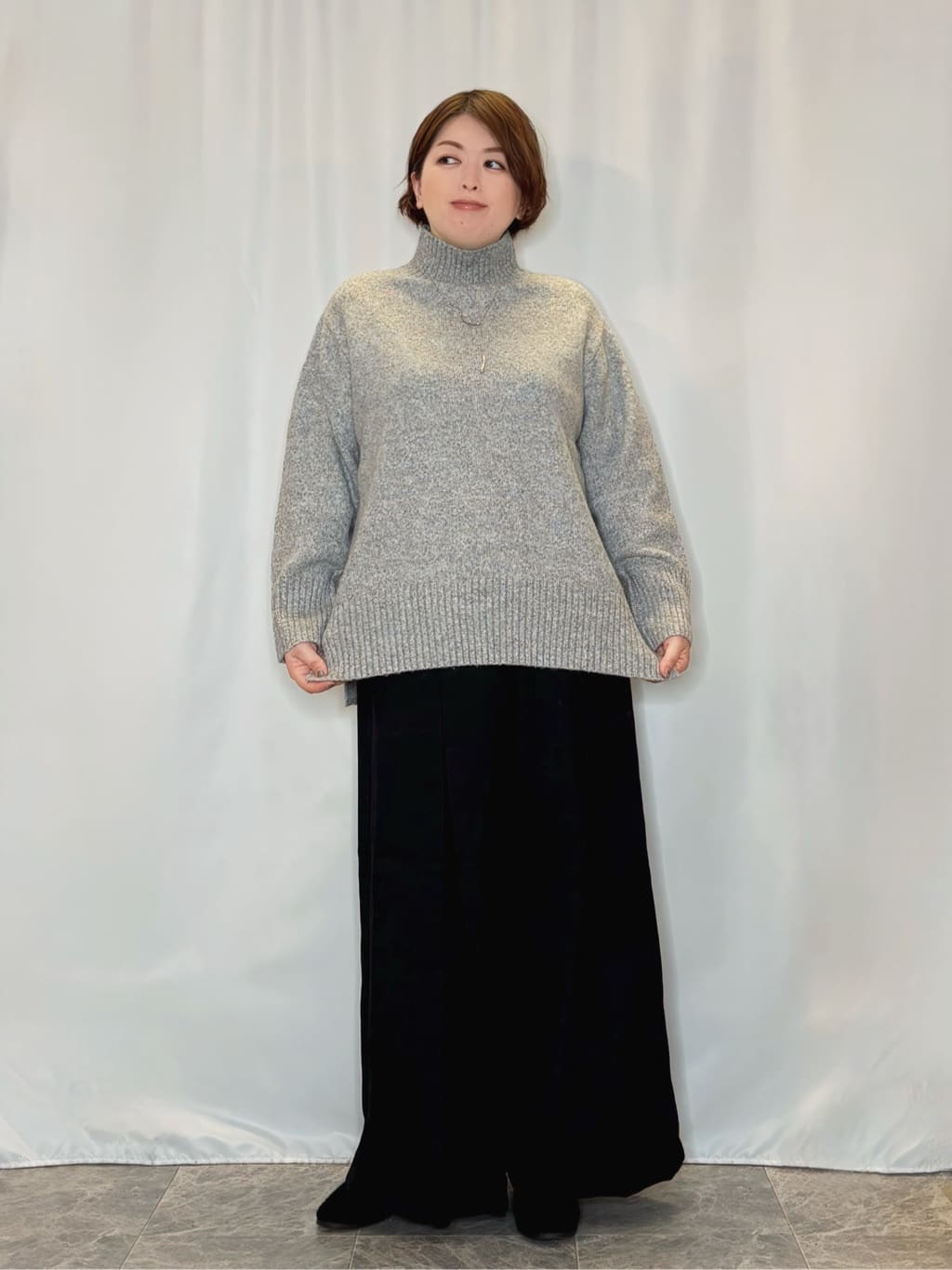 たみさんの「SHOO･LA･RUE｜【S-LL】ゆるシルエットな メランジタートルニット」を使ったコーディネート