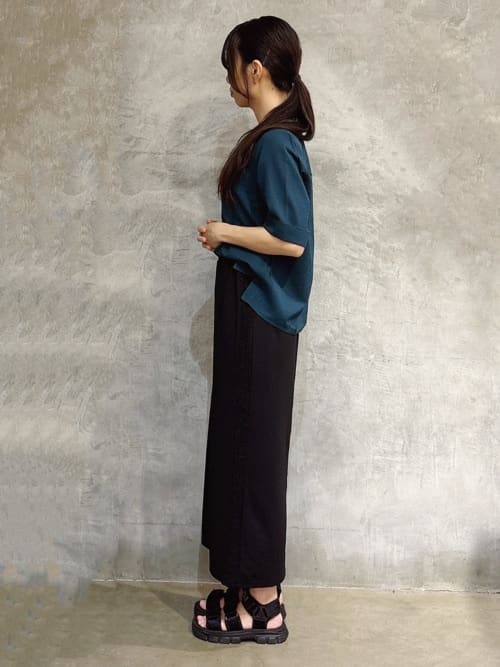 misaさんの「THE SHOP TK｜麻調メッシュブラウス【二の腕カバー/洗える】」を使ったコーディネート