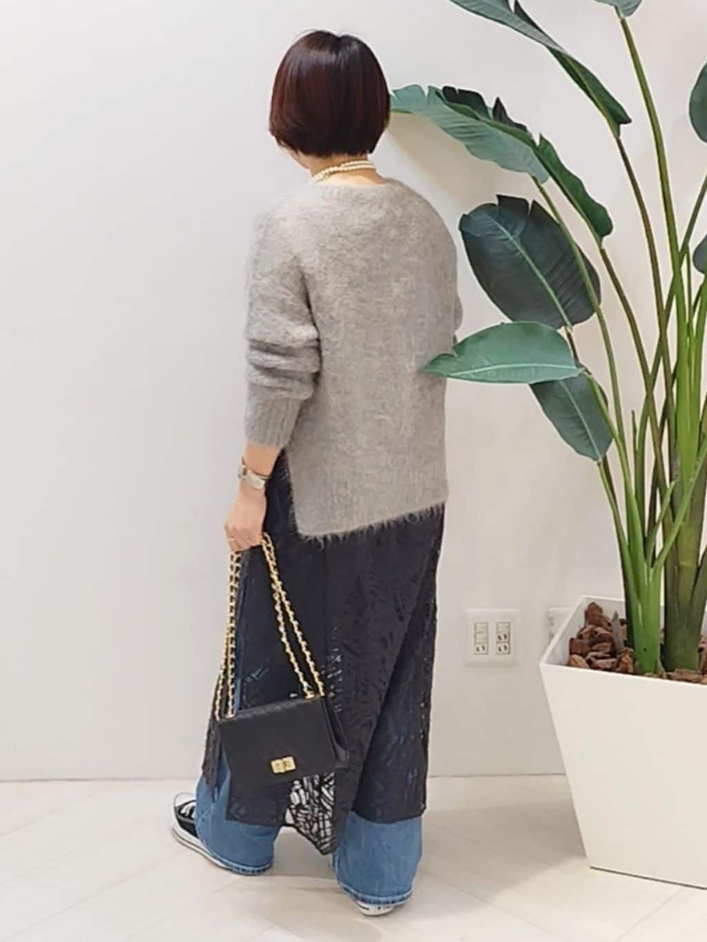s u g iさんの「UNTITLED｜【ゆったり】アルパカ混シャギーニット」を使ったコーディネート