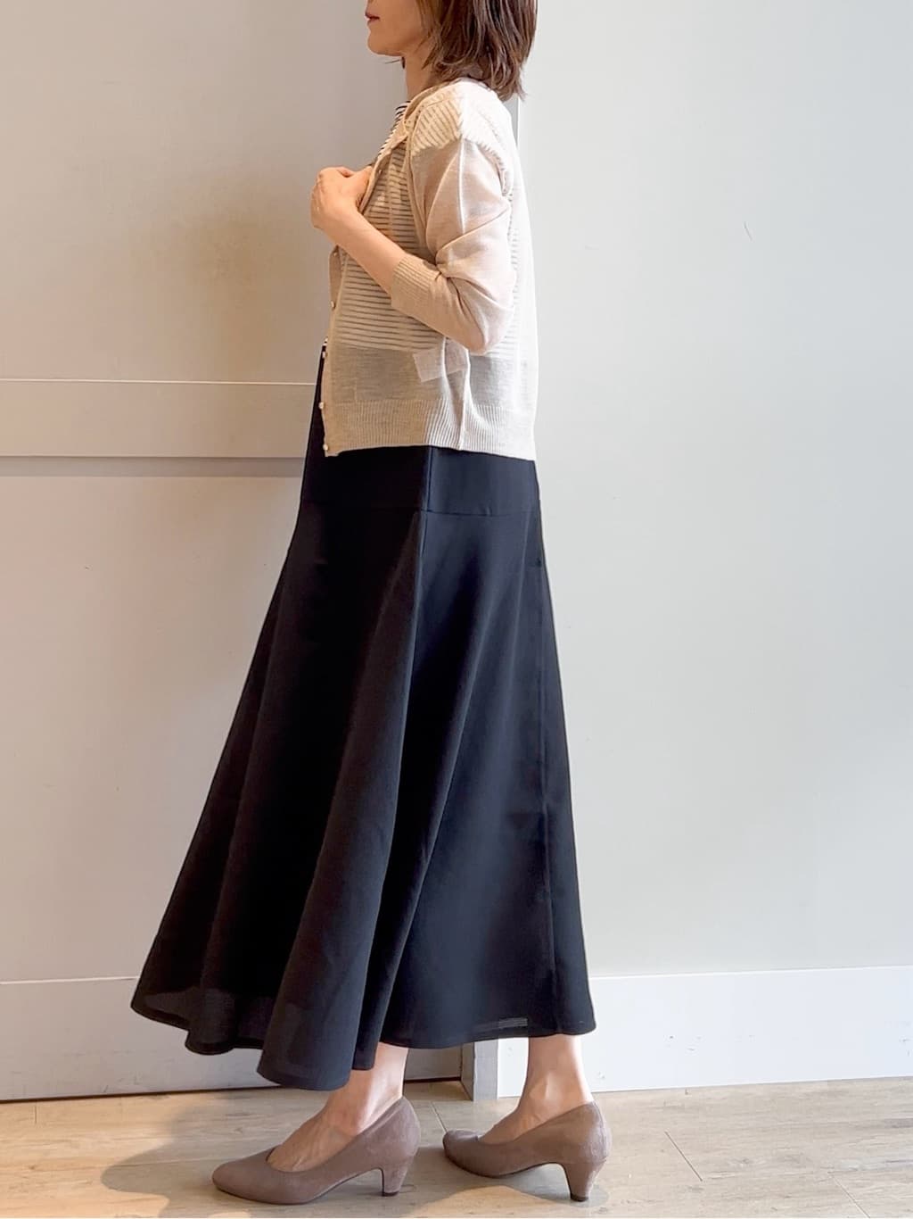 yamakoさんの「grove｜【雑誌掲載】洗えるシアーカーディガン」を使ったコーディネート