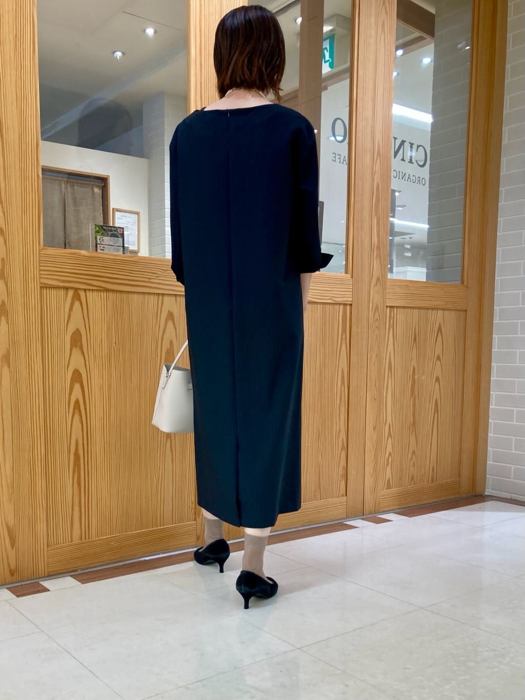 ゆうさんの「UNTITLED｜【洗える/軽羽織り】マシュマロタッチ　スエード調コート」を使ったコーディネート