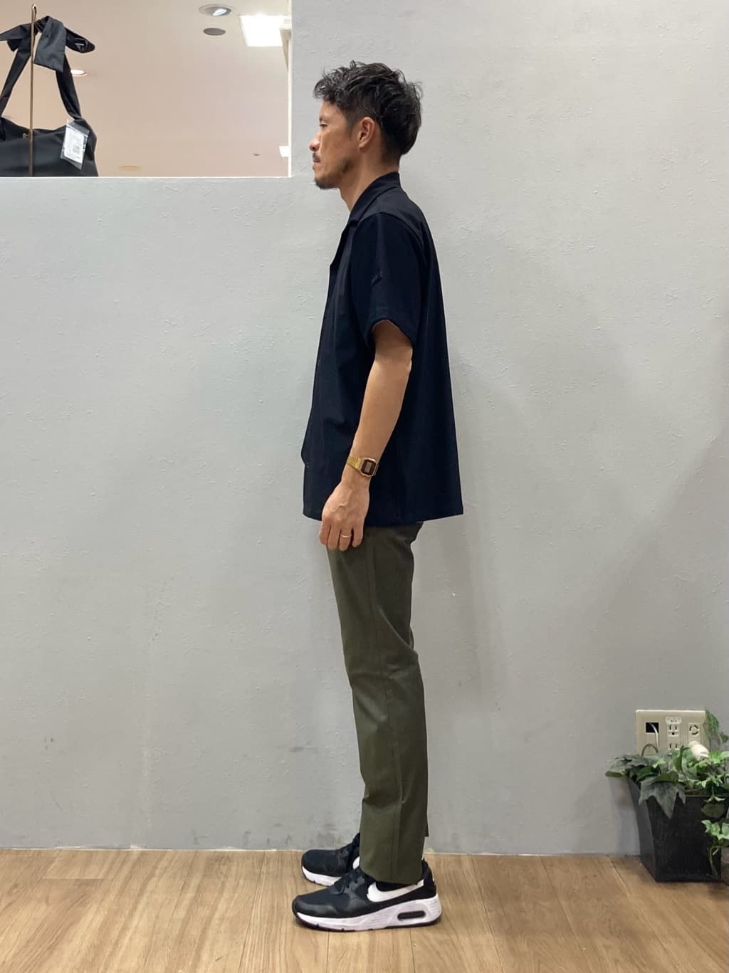 シュンさんの「TAKEO KIKUCHI｜【COOL CITY WEAR】エアートール オープンカラーシャツ /接触冷感・通気性」を使ったコーディネート
