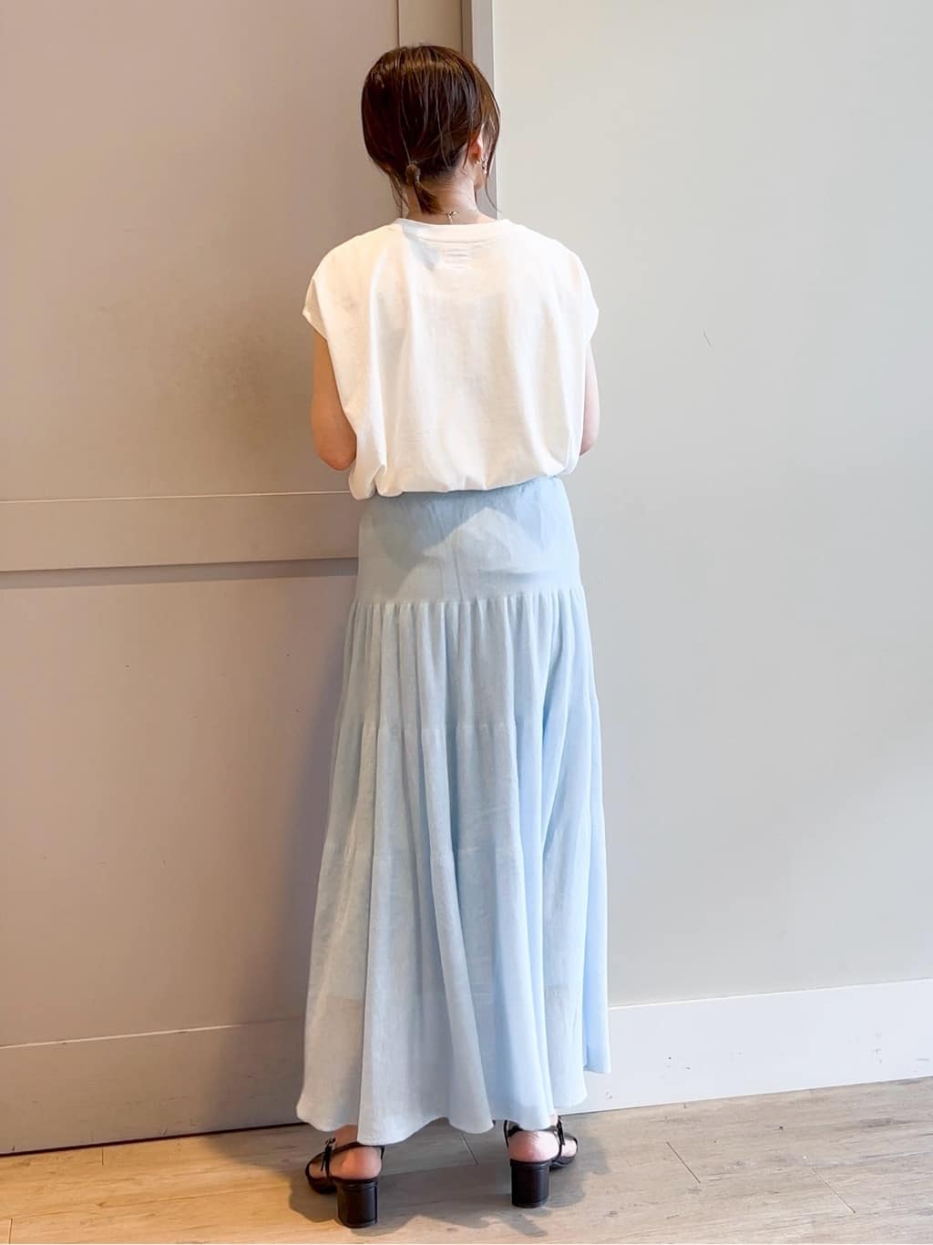 yamakoさんの「grove｜【Lee&times;grove別注】PRINT　SLEEVELESS T-SHIRTS」を使ったコーディネート