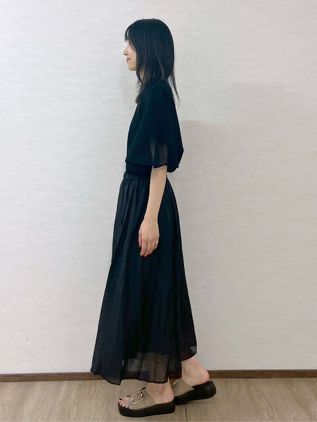 sachikoさんの「OPAQUE.CLIP｜《5色展開》シアーフレアスリーブニット【洗濯機洗い可】」を使ったコーディネート