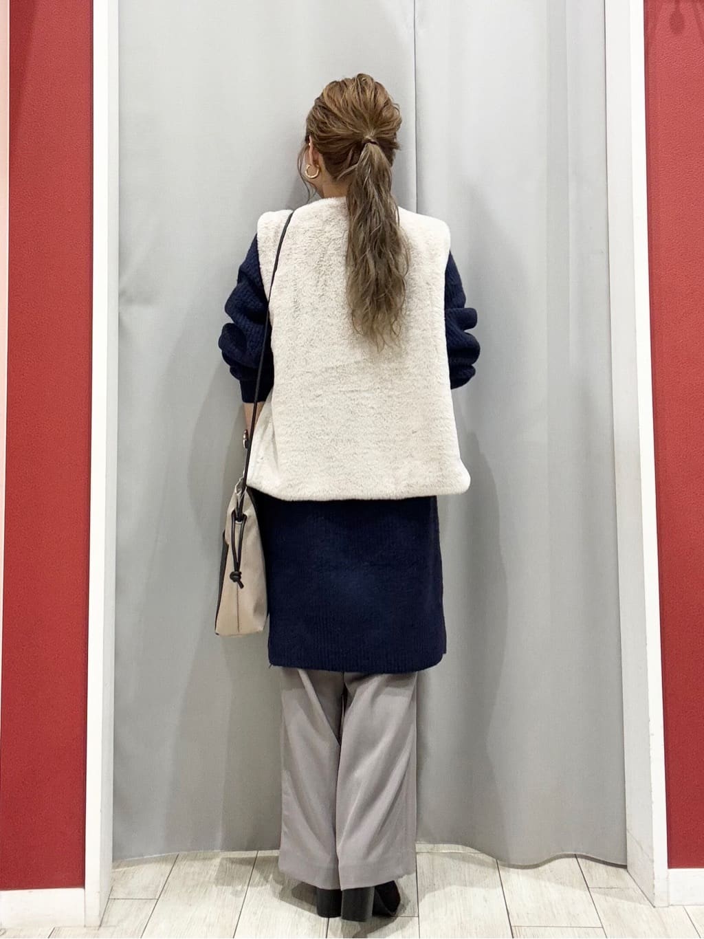 shioさんの「SHOO･LA･RUE｜【着丈選べる】ケーブル柄ニットワンピース」を使ったコーディネート