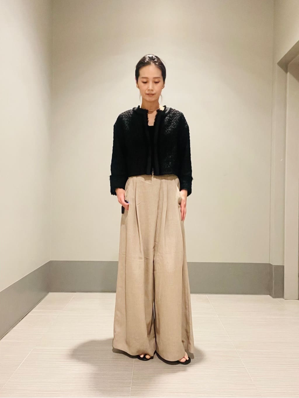 Annさんの「DRESSTERIOR｜【otonaMUSE5月号掲載/日本製】シュリンクレザーミニトート」を使ったコーディネート