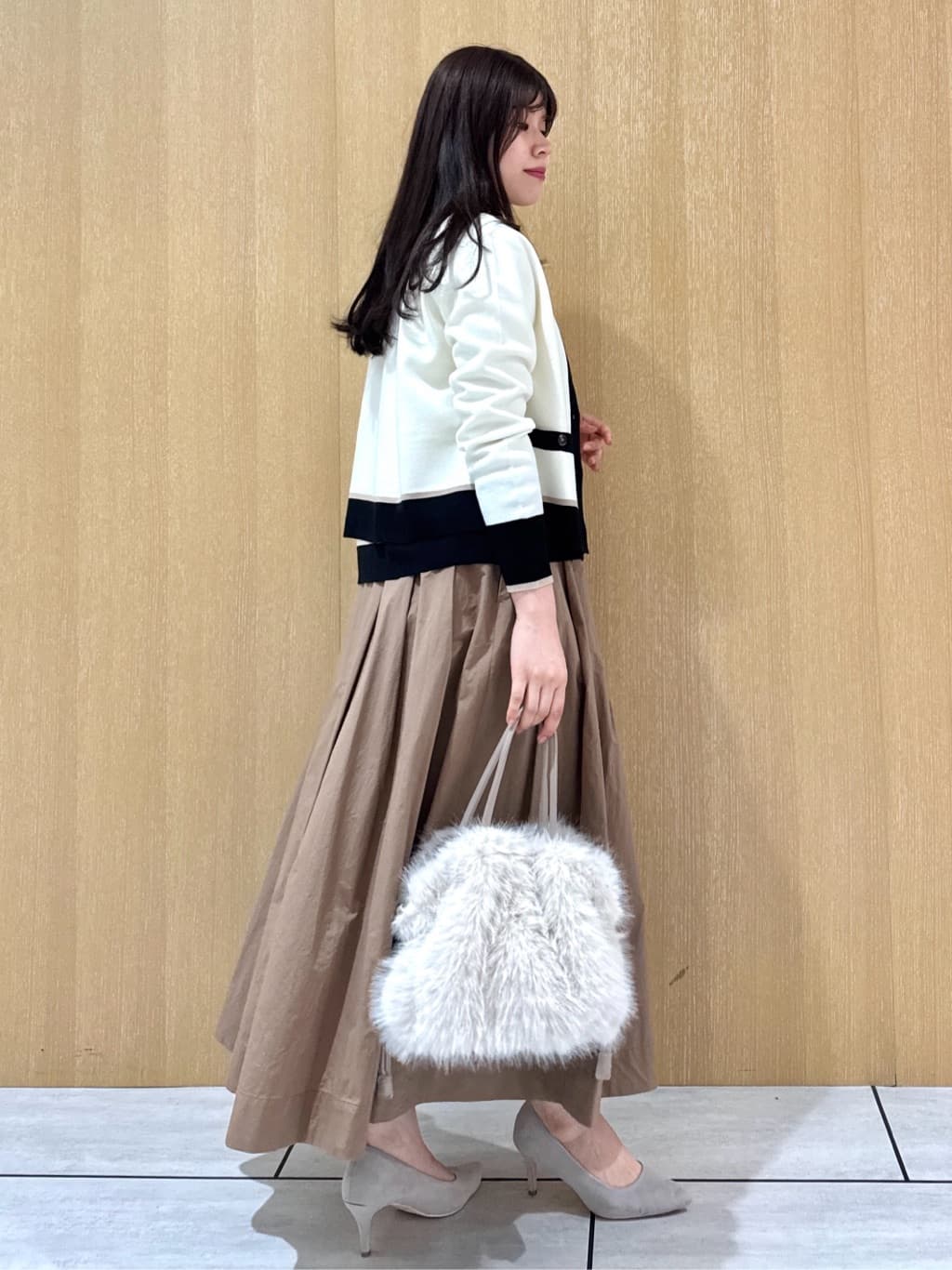 nanaさんの「UNTITLED｜【アンサンブル可/ジャケット風】ウールミラノリブカーディガン」を使ったコーディネート