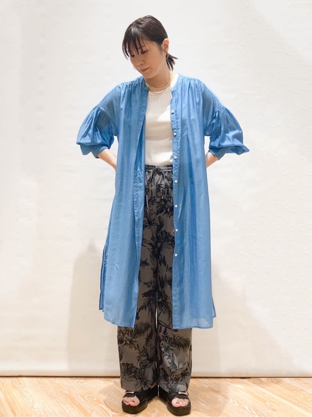 Shihoさんの「OPAQUE.CLIP｜◆ワイドリブタンクトップ【洗濯機洗い可】」を使ったコーディネート