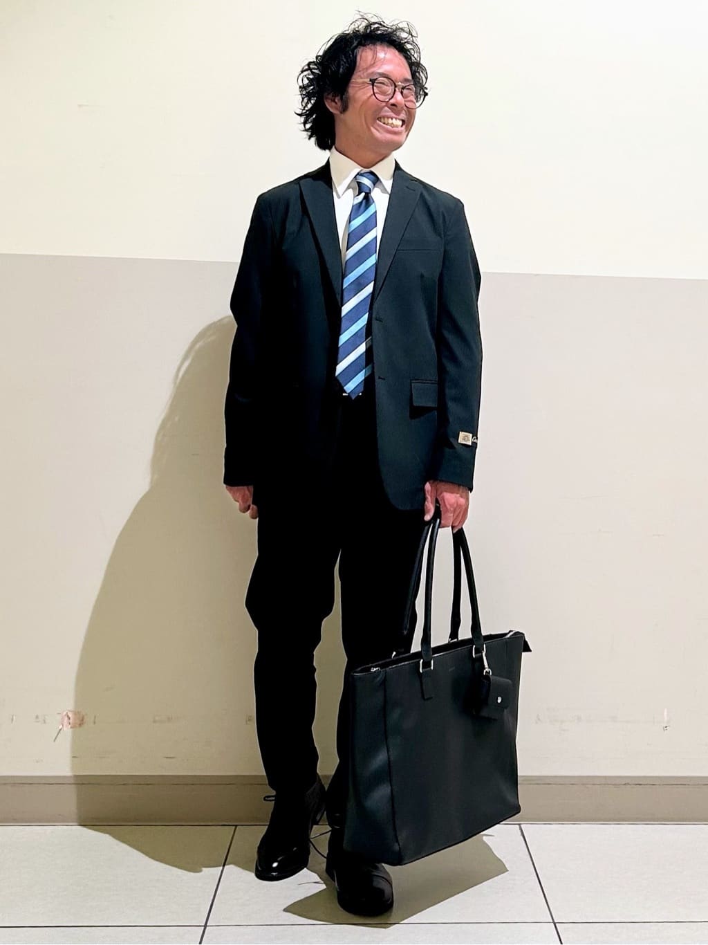 KENJI Iさんの「THE SHOP TK｜CARREMAN／キャリーマンTRジャケット【セットアップ可/洗濯機OK】」を使ったコーディネート