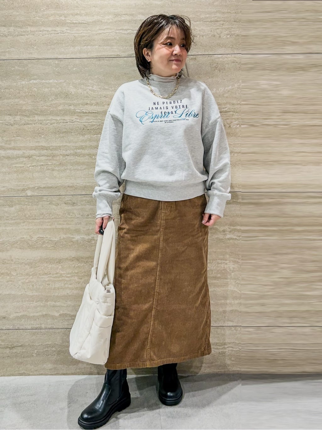 NAMIさんの「OPAQUE.CLIP｜裏毛プリント刺繍ロゴ【洗濯機OK】」を使ったコーディネート