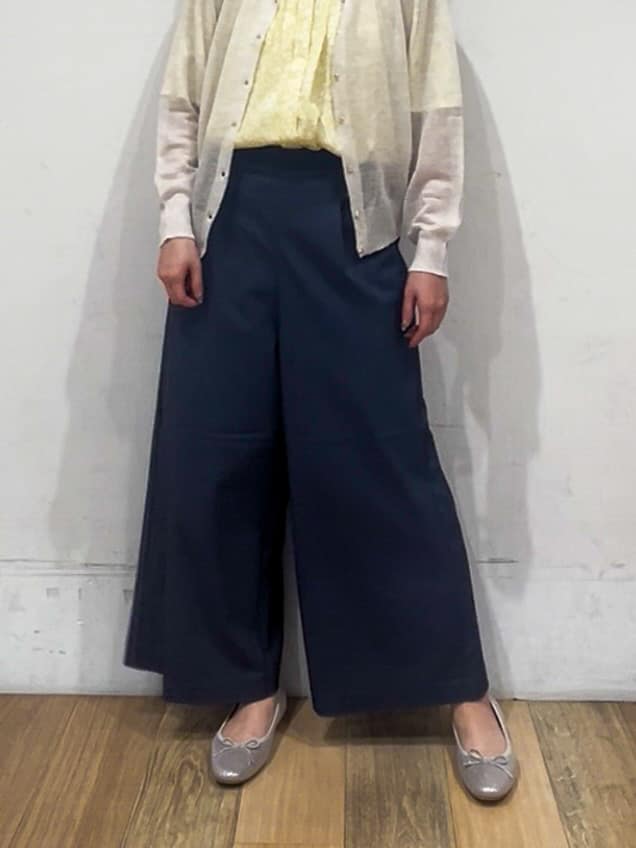 山さんさんの「grove｜【雑誌掲載】洗えるシアーカーディガン」を使ったコーディネート