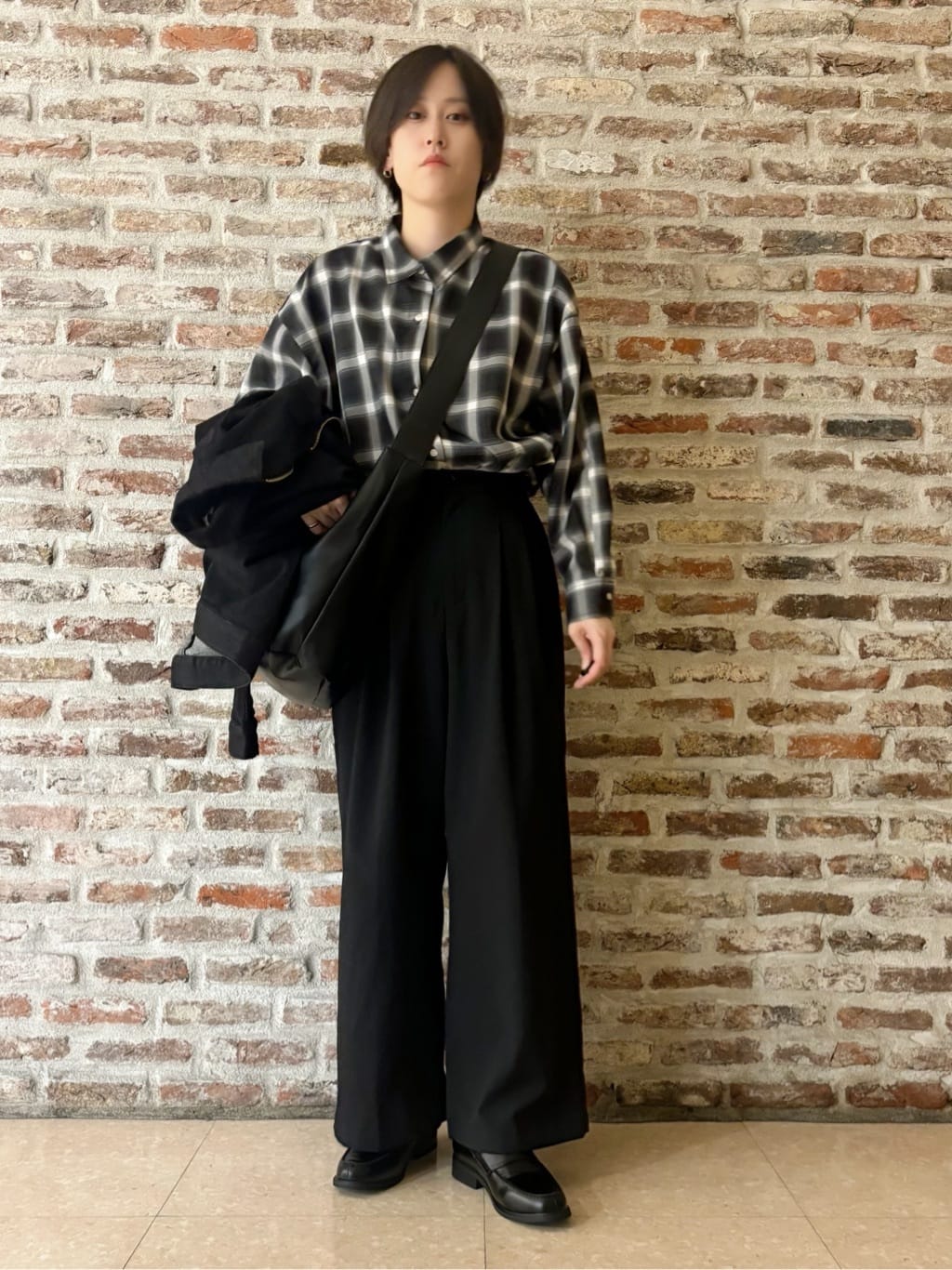 しばさんの「THE SHOP TK｜コットンデニムブルゾン 【セットアップ可】」を使ったコーディネート