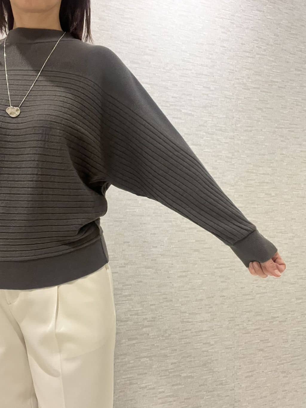 marikoさんの「Reflect｜【SS-4Lサイズ／衿が顔に当たらない◎】スタンドネックミドルコート」を使ったコーディネート