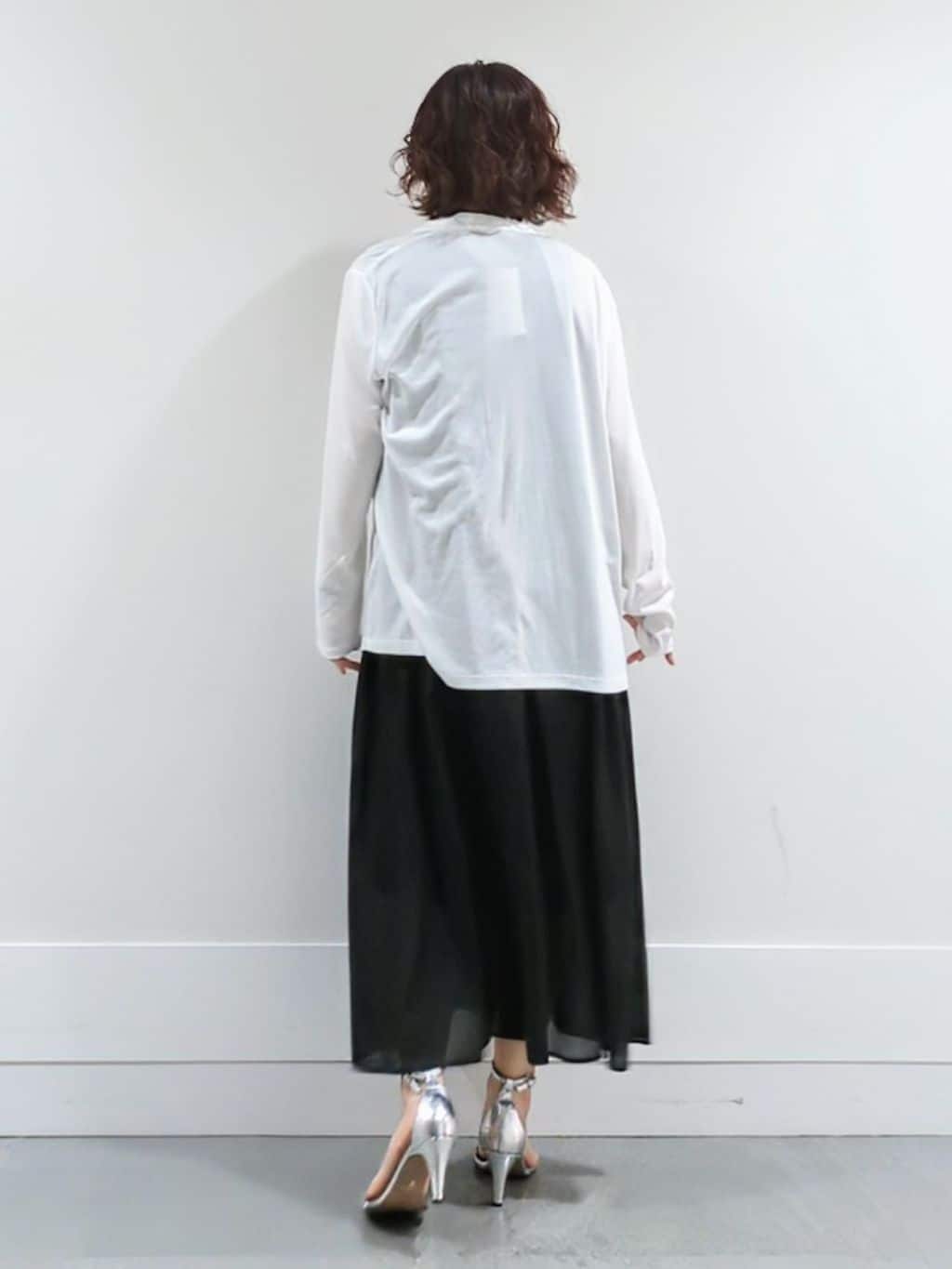 ミズタさんの「UNTITLED｜◆【接触冷感/UV機能/遮熱】ジャージカーディガン」を使ったコーディネート