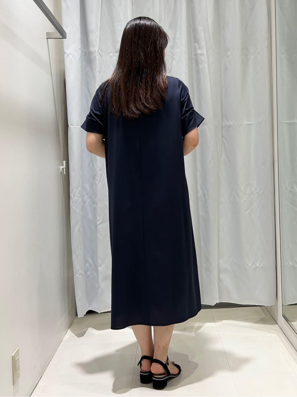 ももさんの「COUP DE CHANCE｜【手洗い可／日本製】リラクシーワンピース」を使ったコーディネート