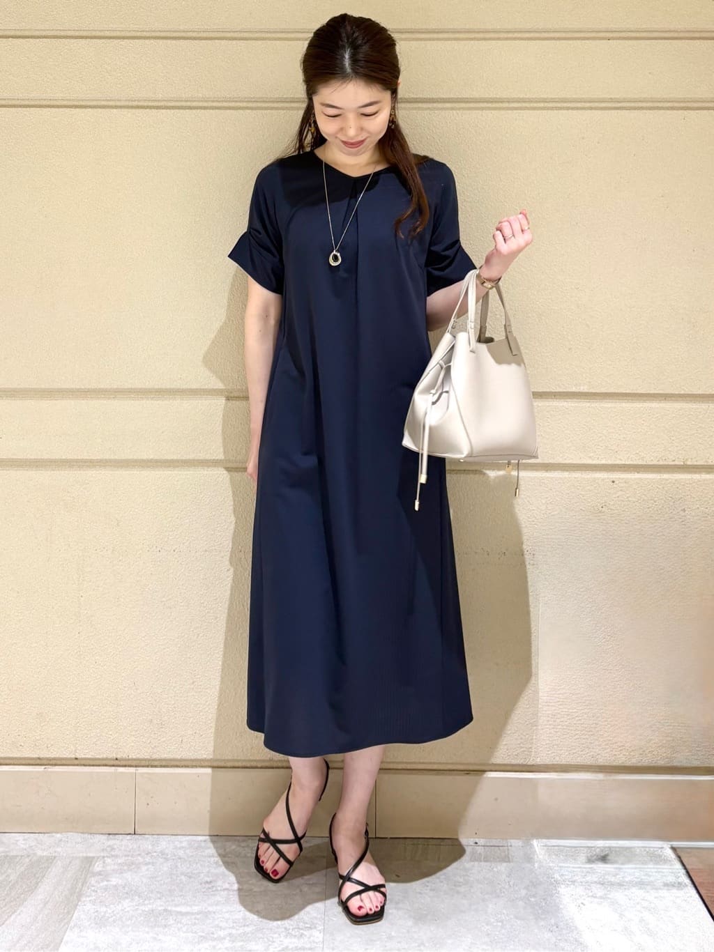 sakiさんの「COUP DE CHANCE｜◆【手洗い可／日本製】リラクシーワンピース」を使ったコーディネート