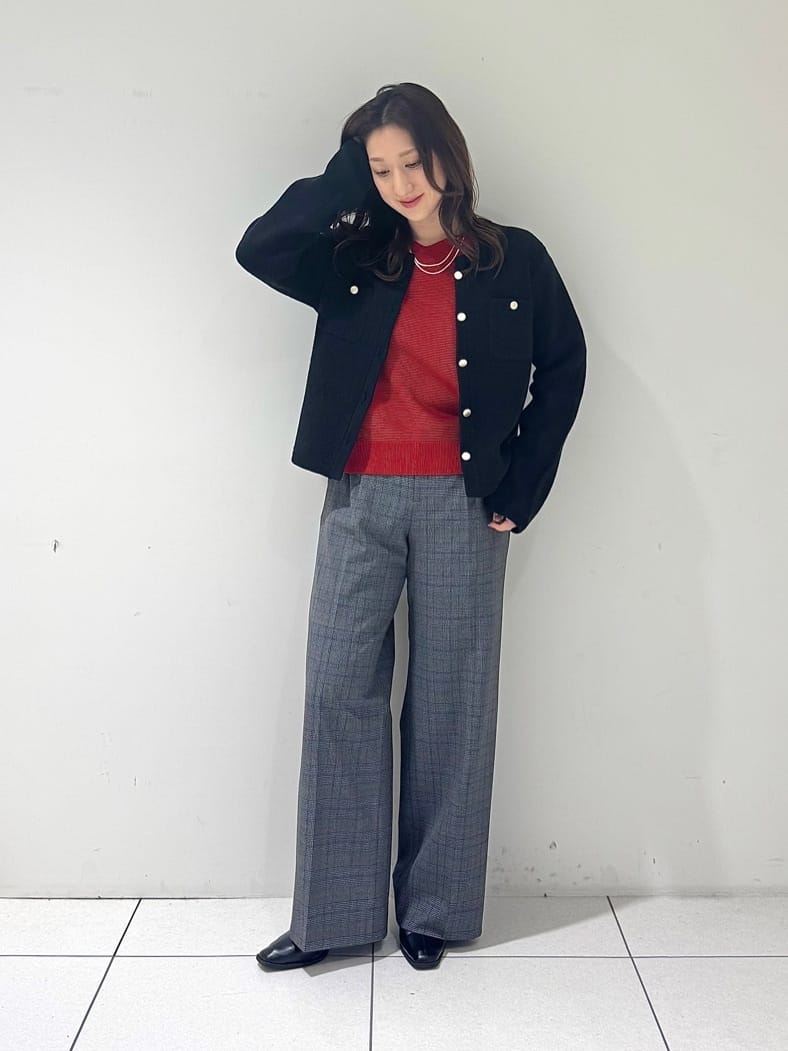 そんさんの「INDIVI｜【ミニブークレ素材】ジャケットライクカーディガン」を使ったコーディネート