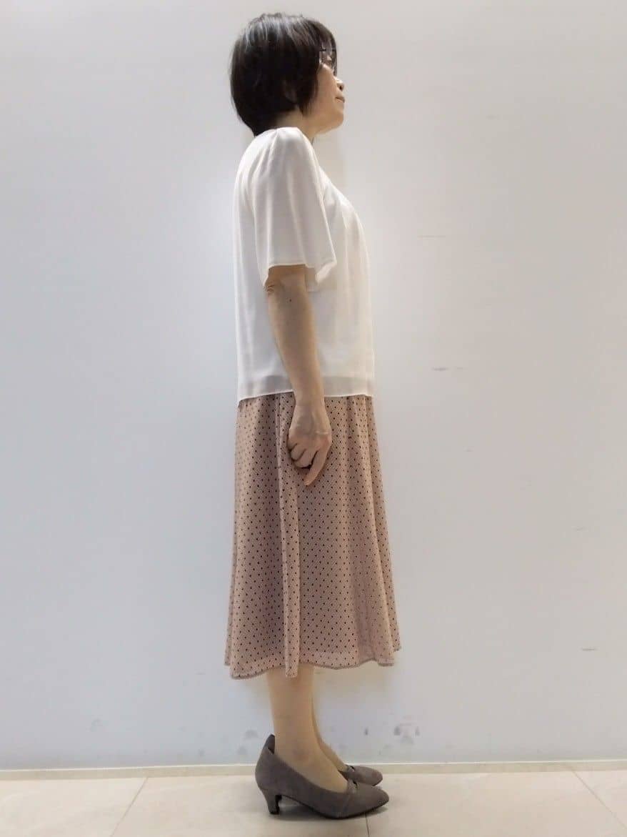 tokuさんの「Reflect｜【マシンウォッシュ可／セットアップ可】コツキ柄プリントフレアスカート」を使ったコーディネート