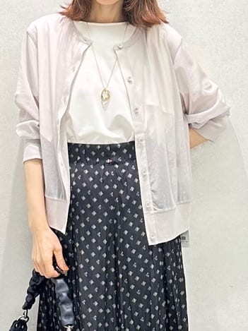 Miwaさんの「UNTITLED｜【セットアップ可/ウエストゴム/リラクシー】スクエアジオメ柄スカーチョ」を使ったコーディネート