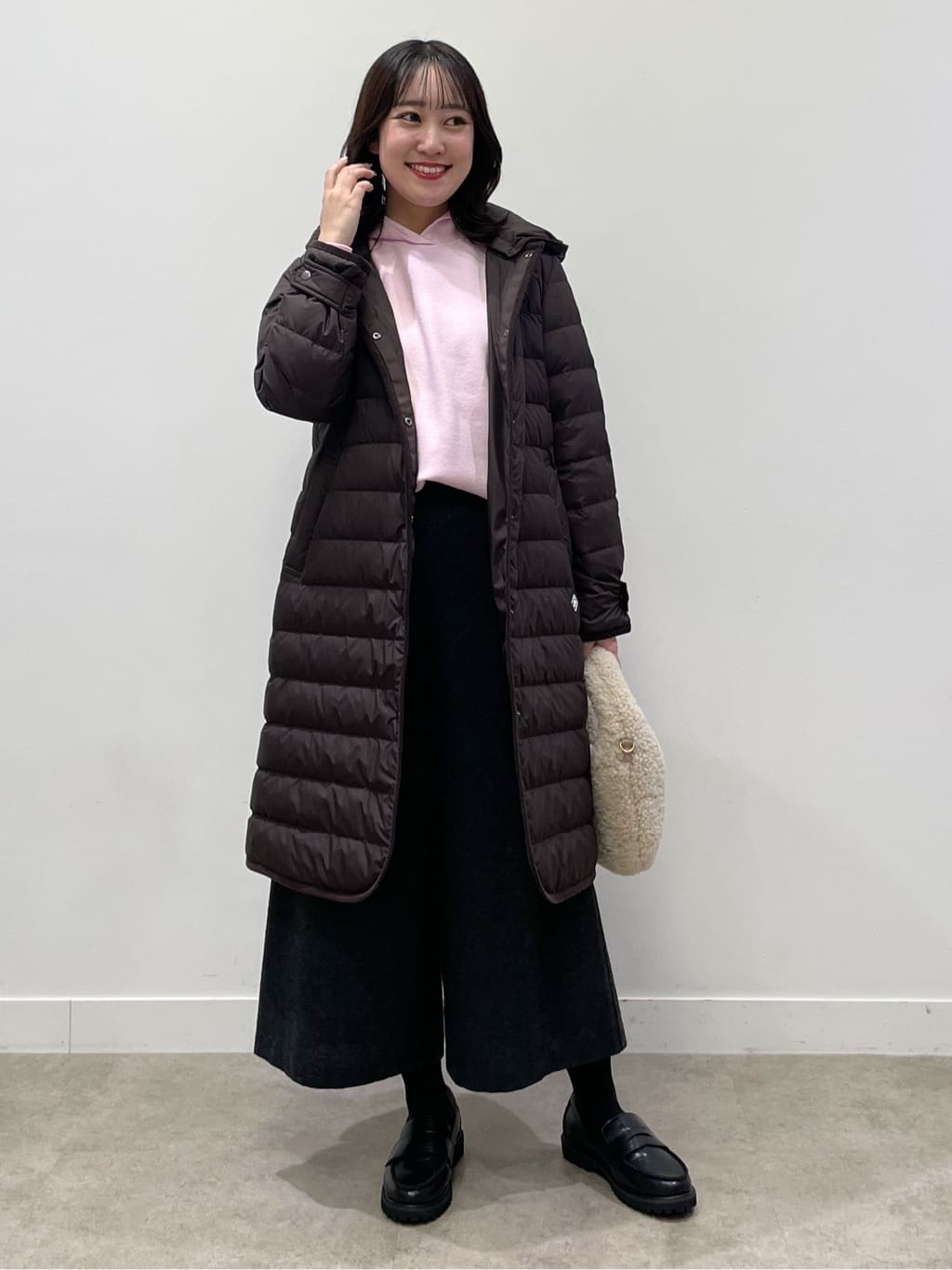 yukariさんの「Dessin｜【撥水・2WAY】ミュラーダウンコートロング丈」を使ったコーディネート