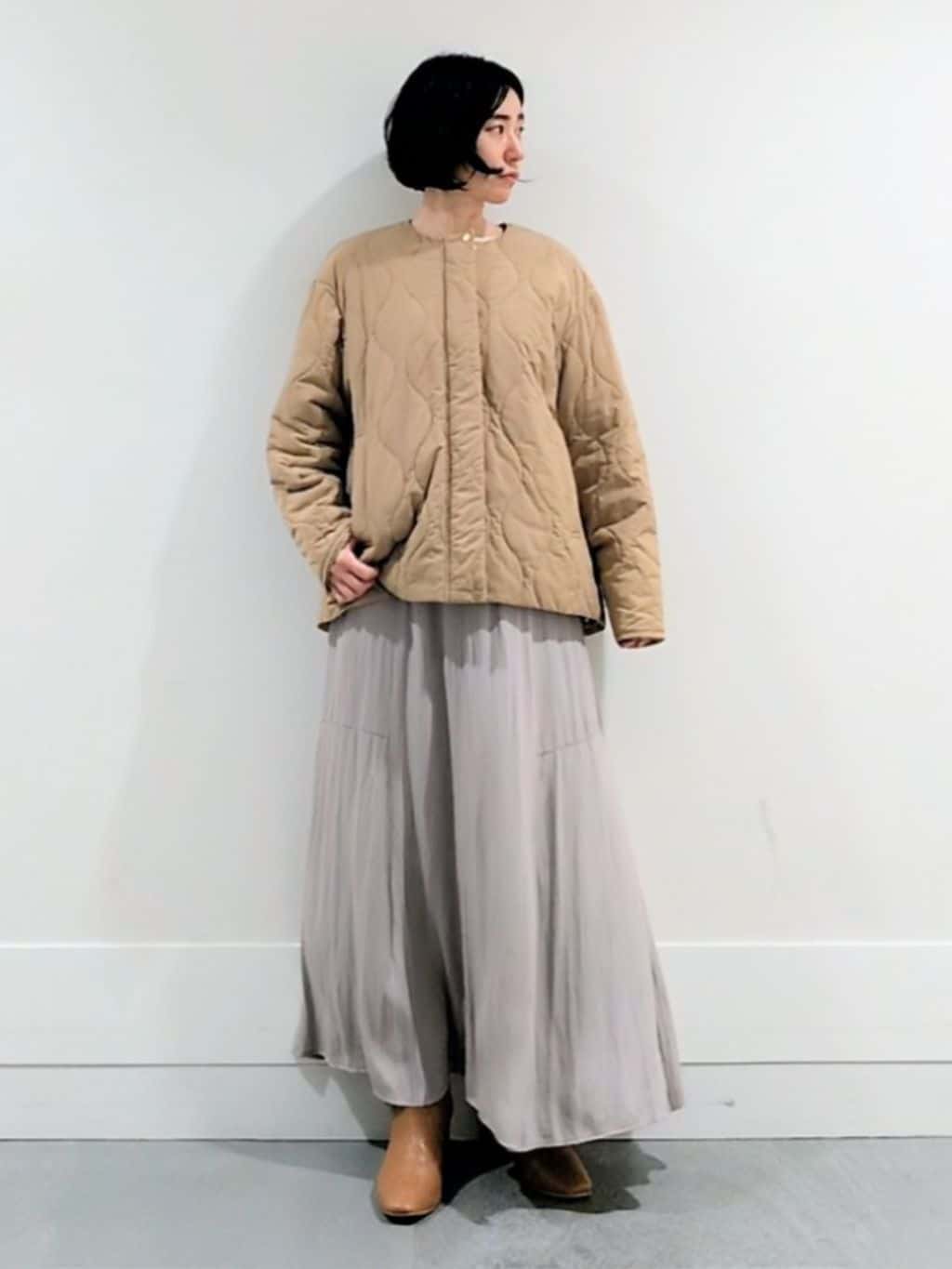 ミズタさんの「UNTITLED｜【きれいめ／体型カバー】ツイードドルマントップス」を使ったコーディネート