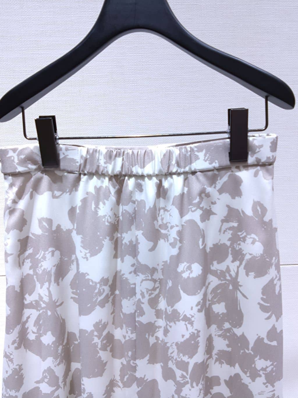 sayaさんの「COUP DE CHANCE｜◆【手洗い可／日本製】パフスリーブブラウス」を使ったコーディネート