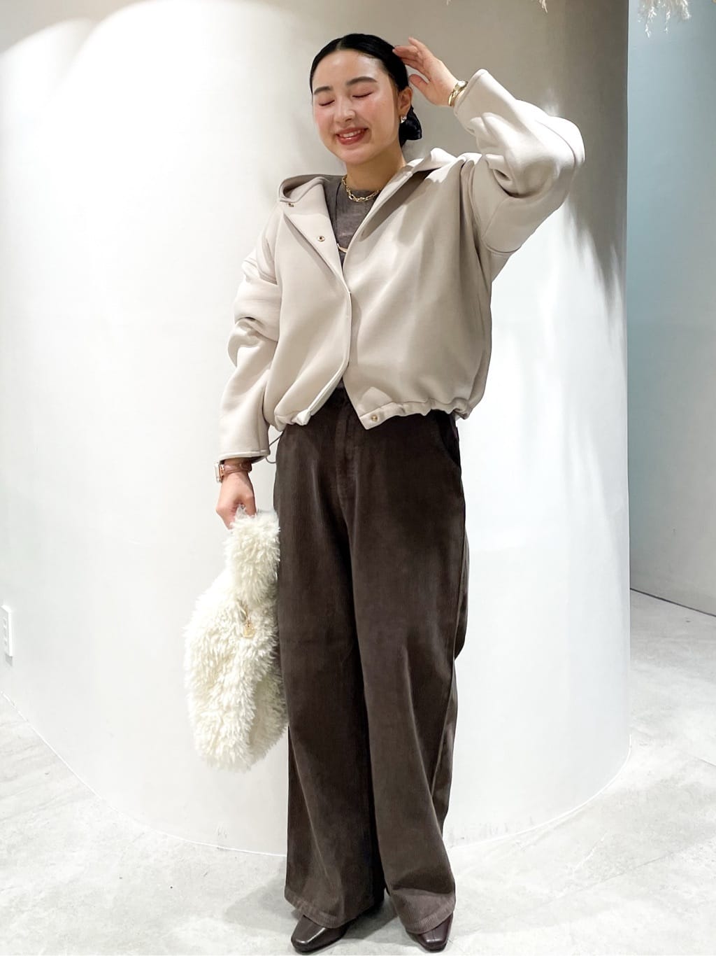 かりんさんの「OPAQUE.CLIP｜アート柄シャギーニット【洗濯機OK】」を使ったコーディネート