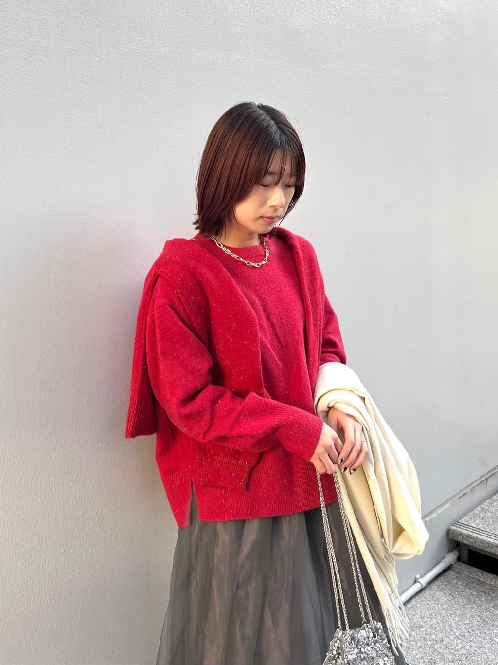 RINAさんの「OPAQUE.CLIP｜金ボタンラメニットカーディガン【洗濯機OK】」を使ったコーディネート