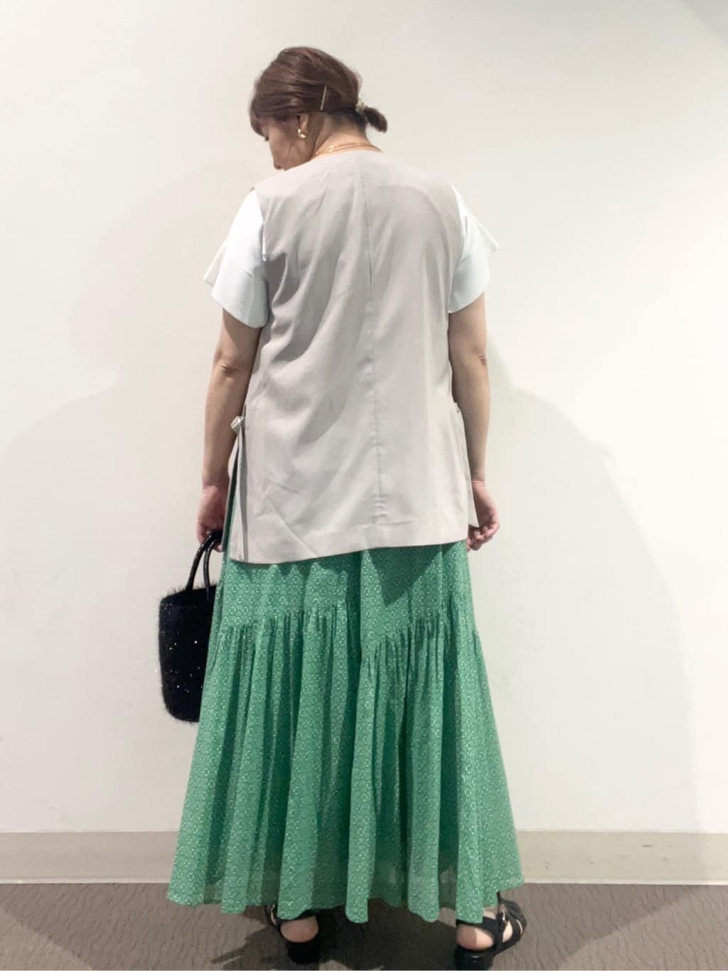 のん.Yさんの「OPAQUE.CLIP｜」を使ったコーディネート