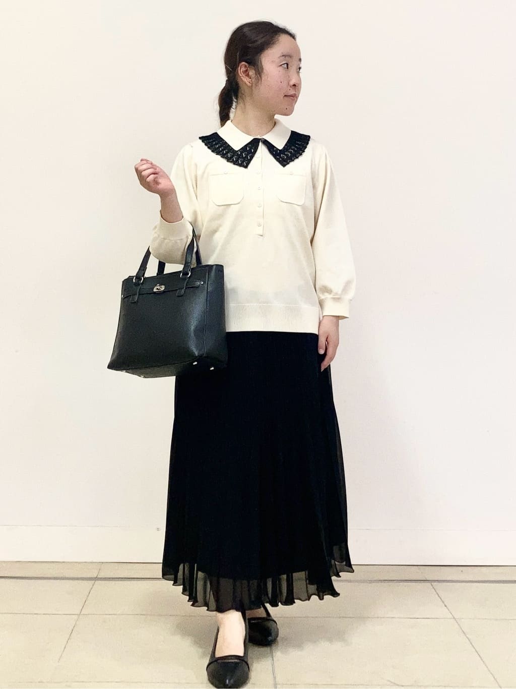 tomominさんの「Reflect｜【透けにくい◎】衿付き七分袖ニット」を使ったコーディネート