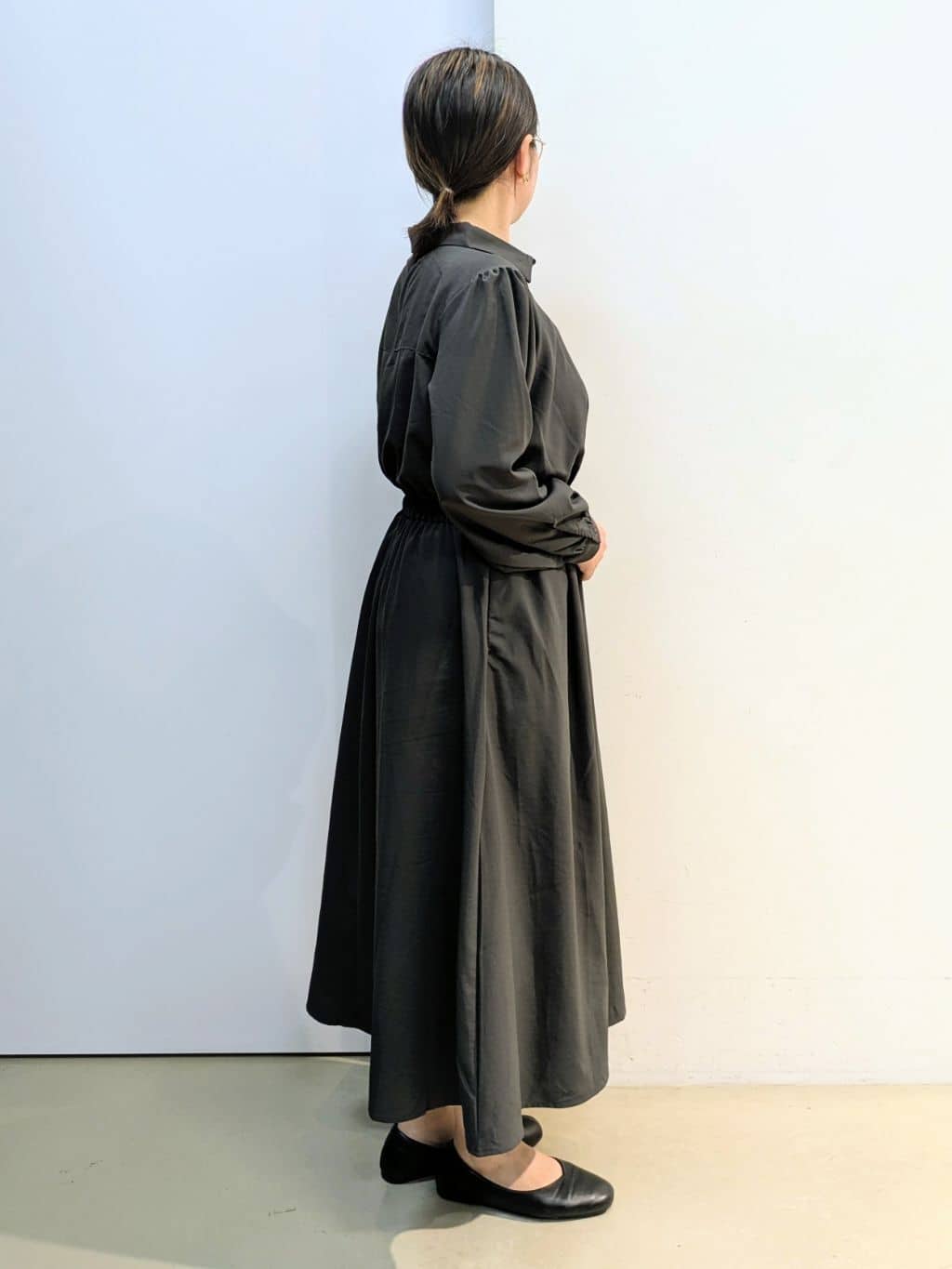 kotoさんの「THE SHOP TK｜【春まで着られる】フィット＆フレア長袖ワンピース」を使ったコーディネート