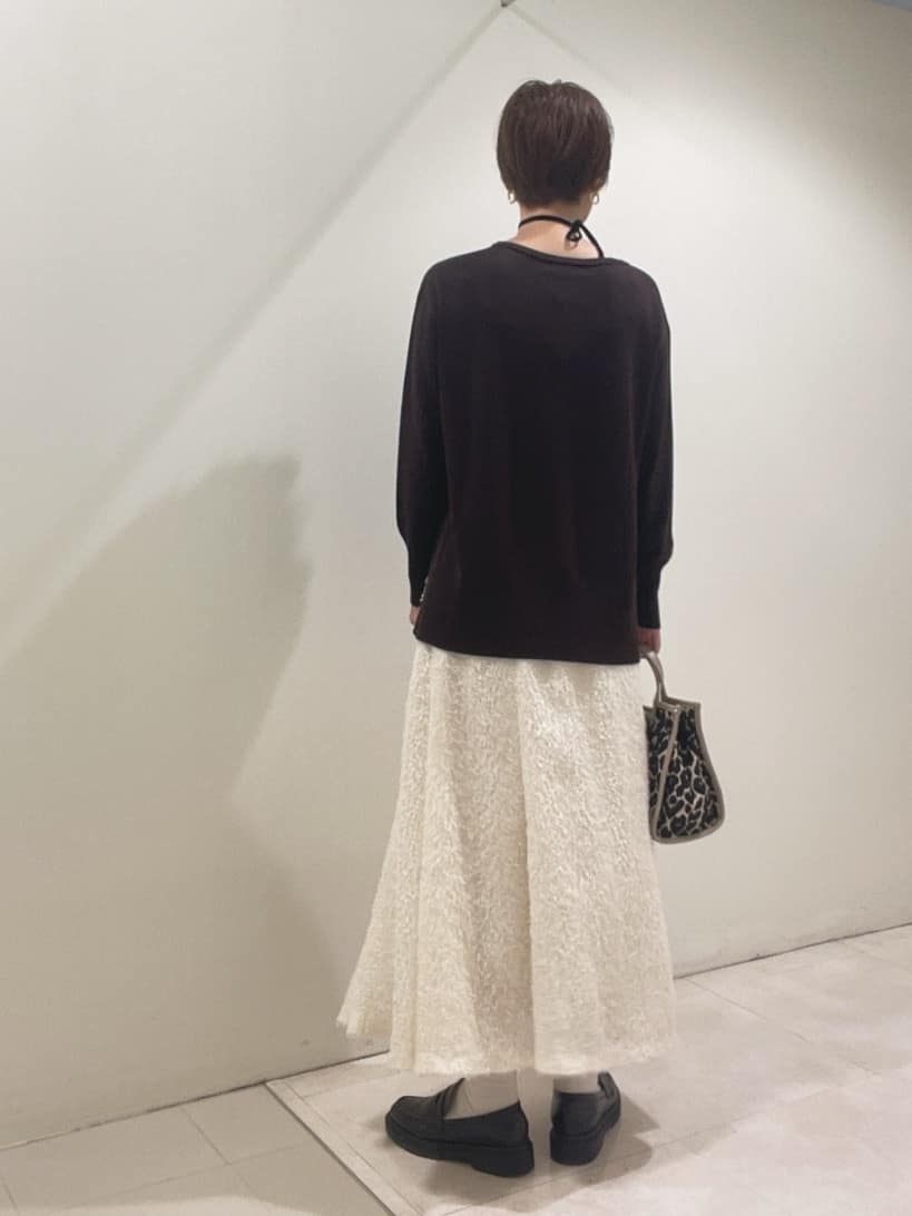 IWAMOさんの「UNTITLED｜【8色展開/体型カバー】魅せるタイムレスニット」を使ったコーディネート