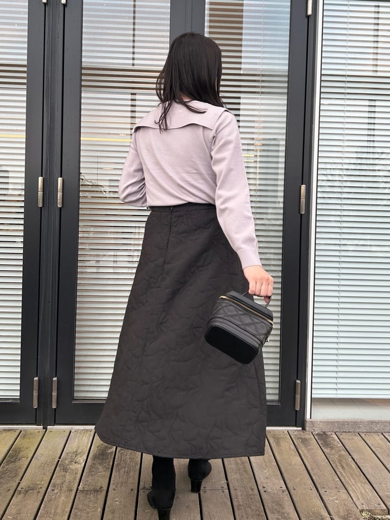 shinoさんの「Couture brooch｜リボンカラーデザインニット」を使ったコーディネート