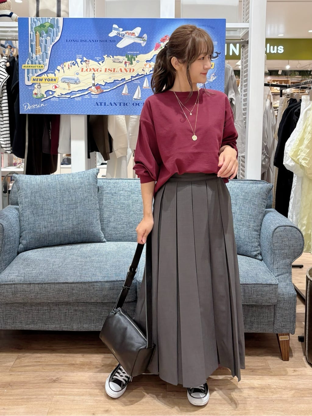 yuinaさんの「Dessin｜【360度可愛い・洗える】バックヘンリーカットソー」を使ったコーディネート