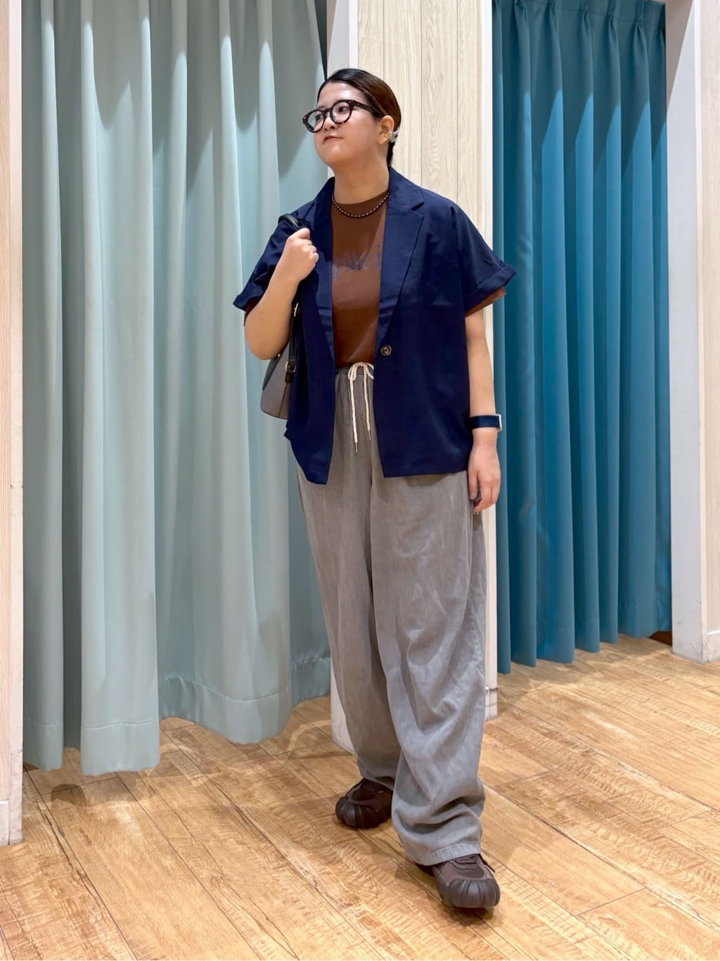 砂糖さんの「SHOO･LA･RUE｜【S-LL】さらりと着たい大人のための 麻調半袖ジャケット」を使ったコーディネート