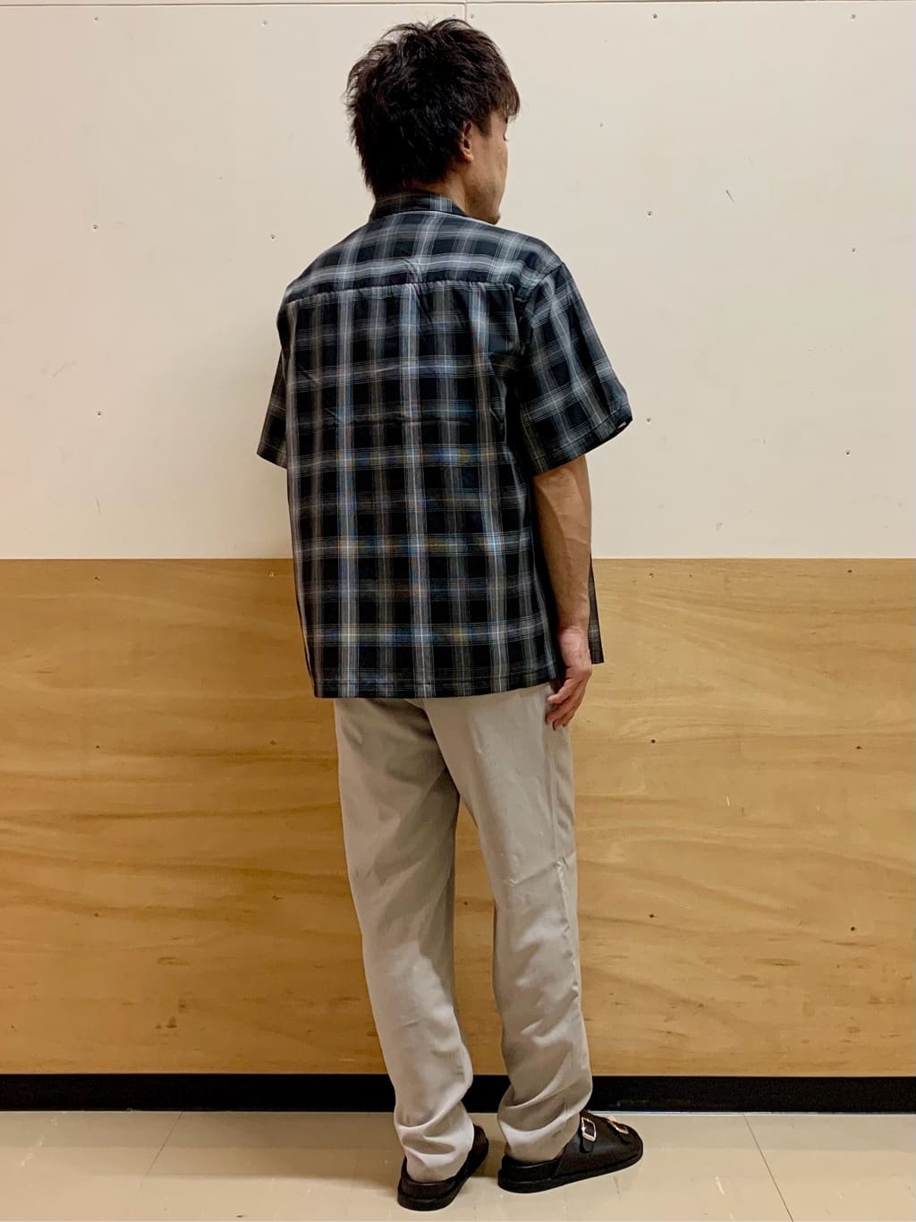 MATUさんの「THE SHOP TK｜オンブレチェック半袖シャツ 洗濯機OK」を使ったコーディネート